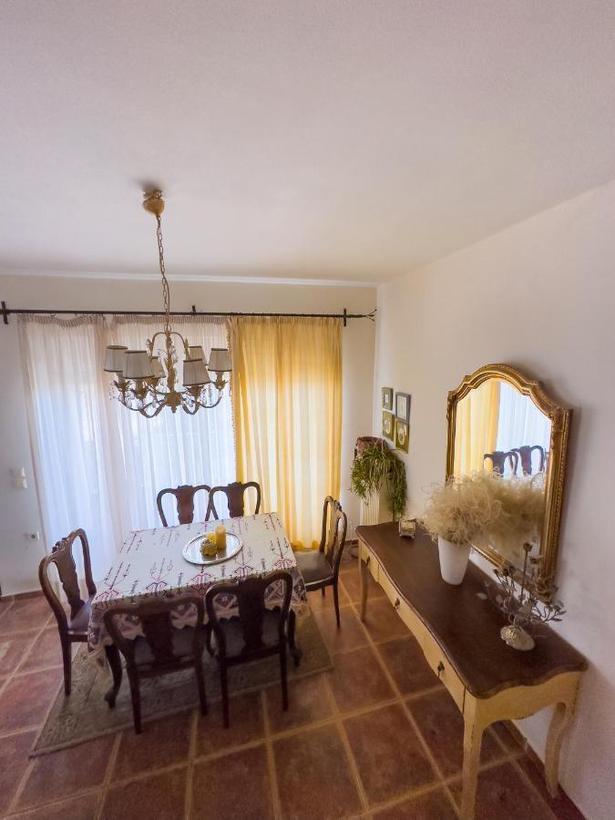 The Early Bird - Cosy 2-Floor House With Garden Βίλα Αλεξανδρούπολη Εξωτερικό φωτογραφία