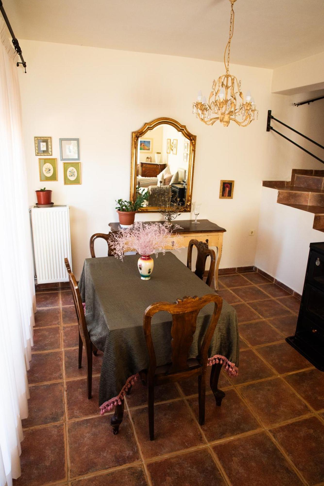 The Early Bird - Cosy 2-Floor House With Garden Βίλα Αλεξανδρούπολη Εξωτερικό φωτογραφία