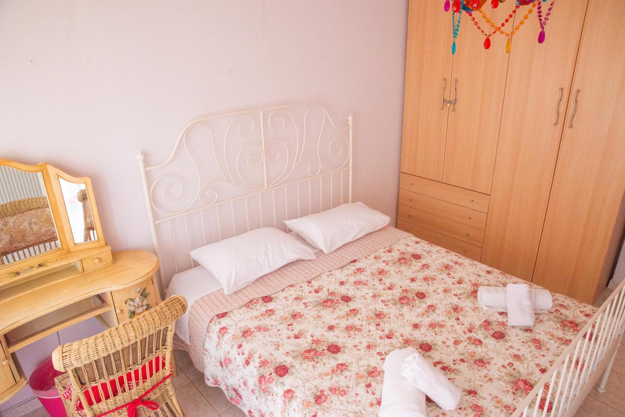 The Early Bird - Cosy 2-Floor House With Garden Βίλα Αλεξανδρούπολη Εξωτερικό φωτογραφία